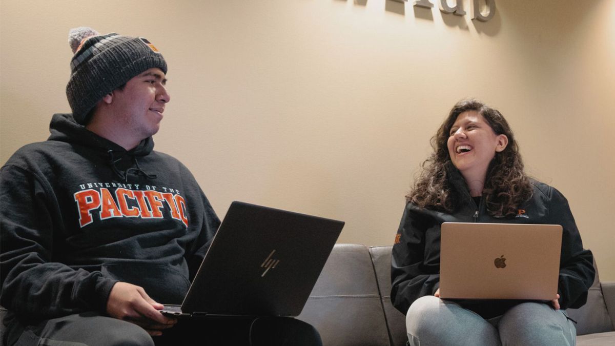 content.field_image.alt